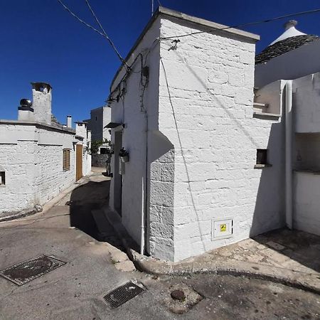 Capodigallo Holiday Trullo Monte Santo Alberobello Luaran gambar